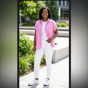 Lola River Women's Pink Short Sleeve Button-Up Tencel Lyocell Shirt Size Small